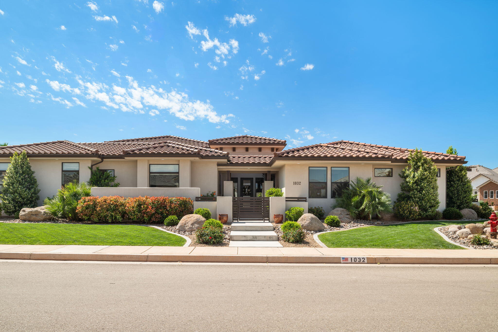 SOUTHERN VISTAS - Residential