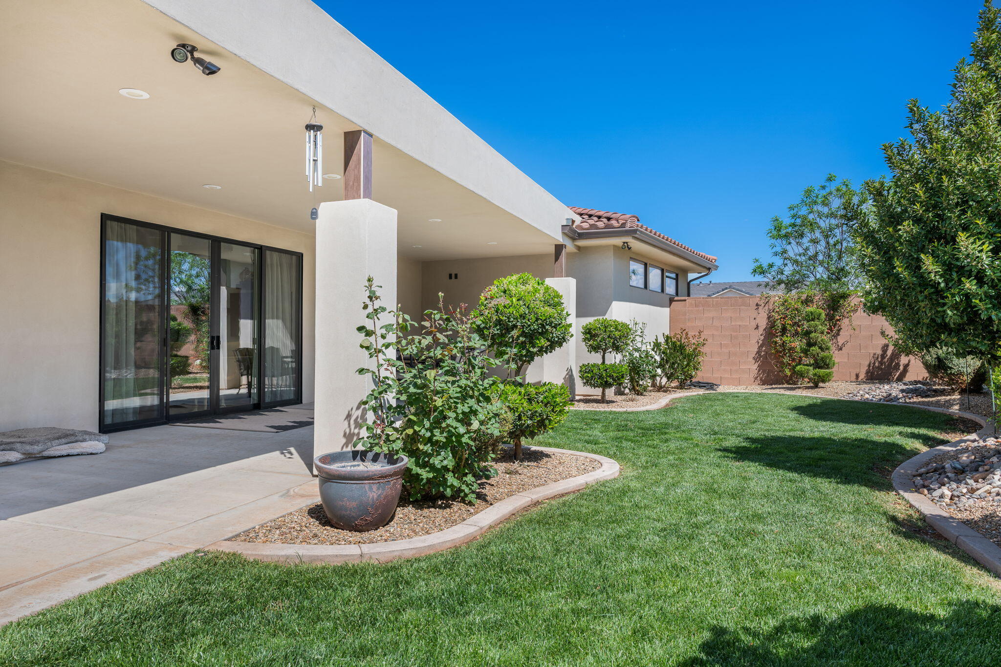 SOUTHERN VISTAS - Residential