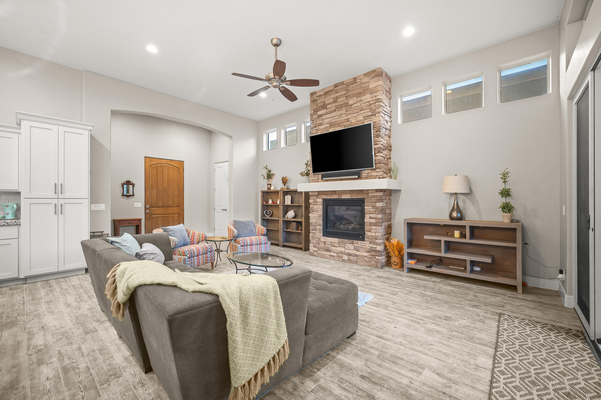 KACHINA SPRINGS EAST - Residential