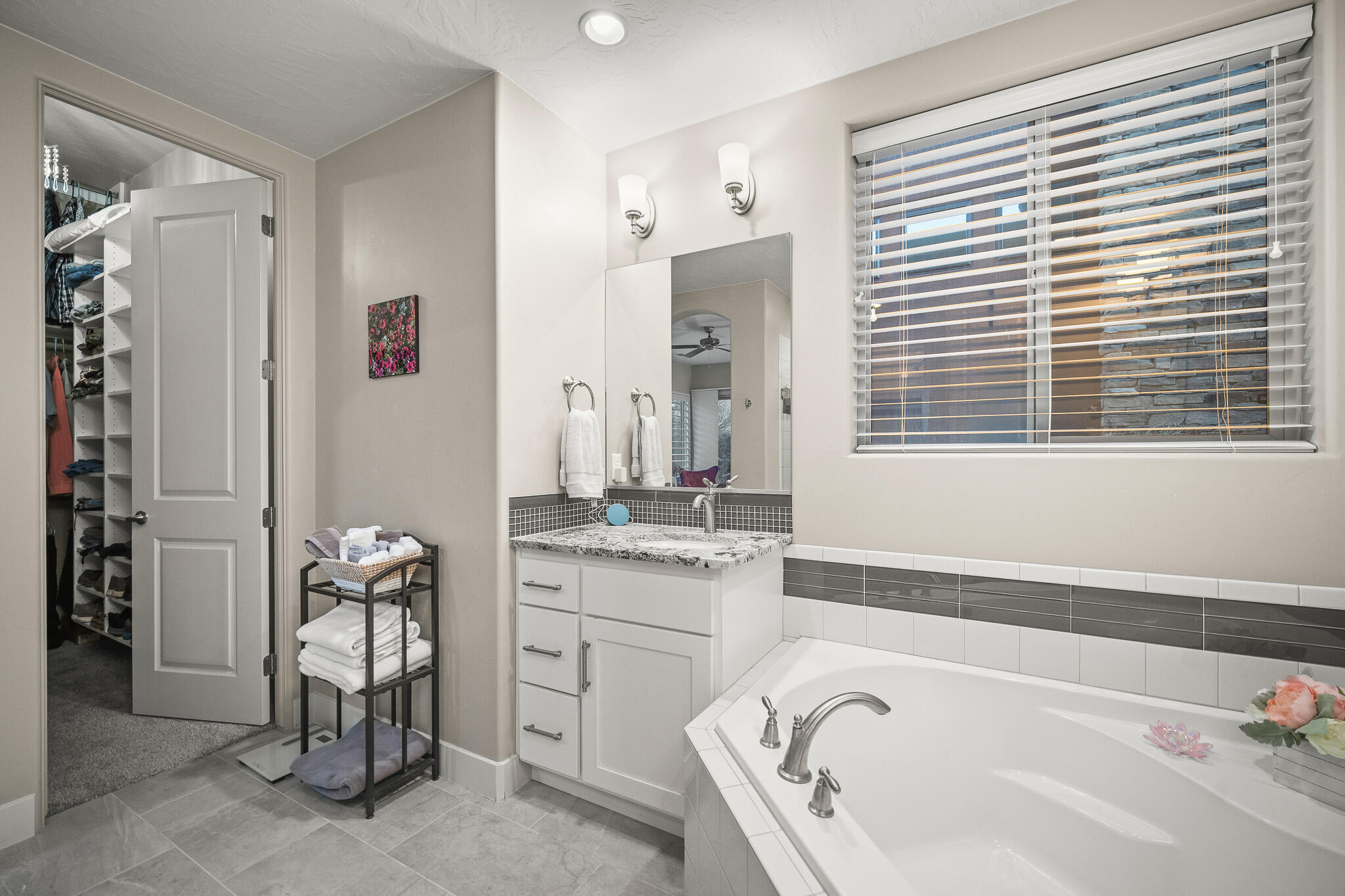 KACHINA SPRINGS EAST - Residential