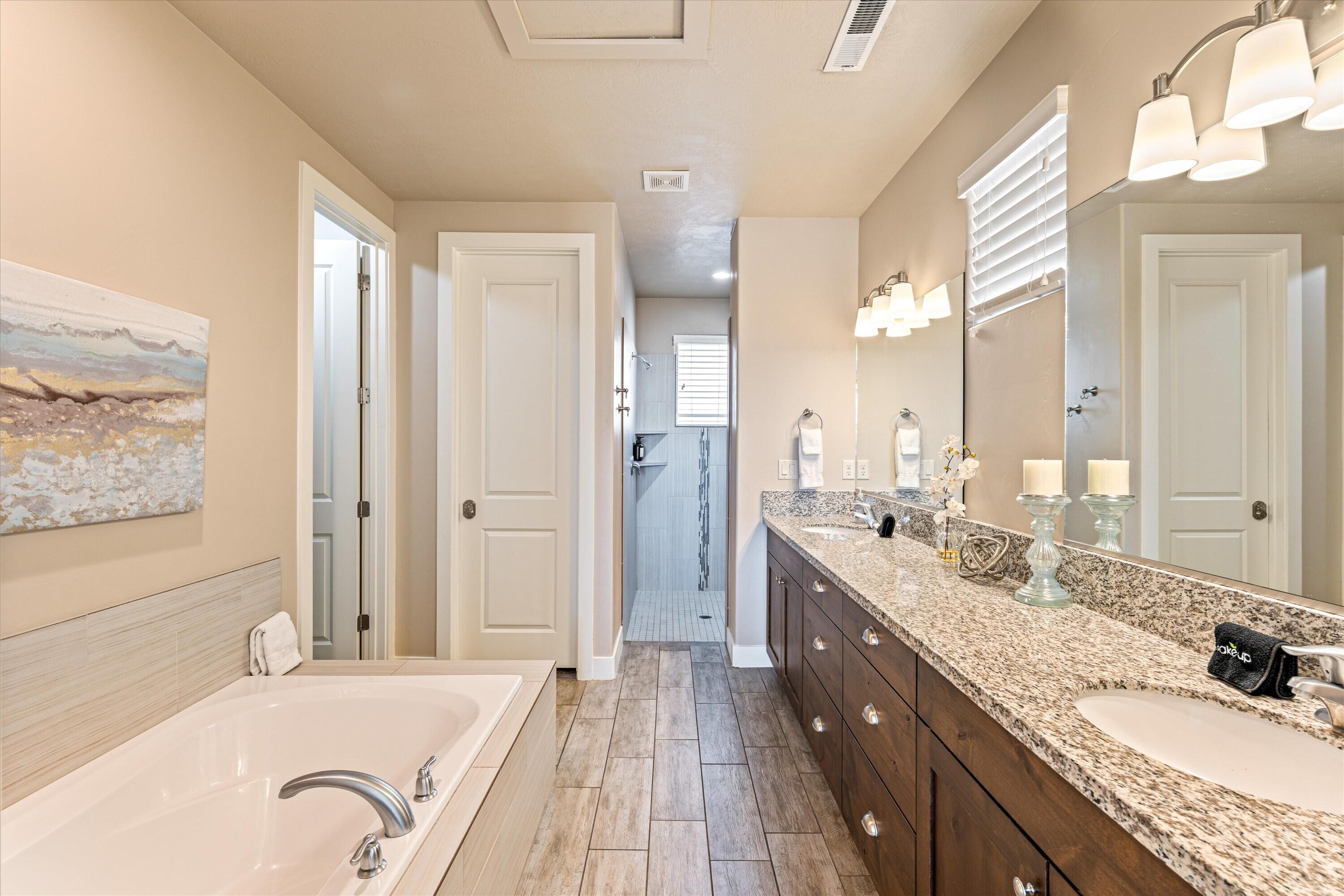 PARADISE VILLAGE AT ZION - Residential