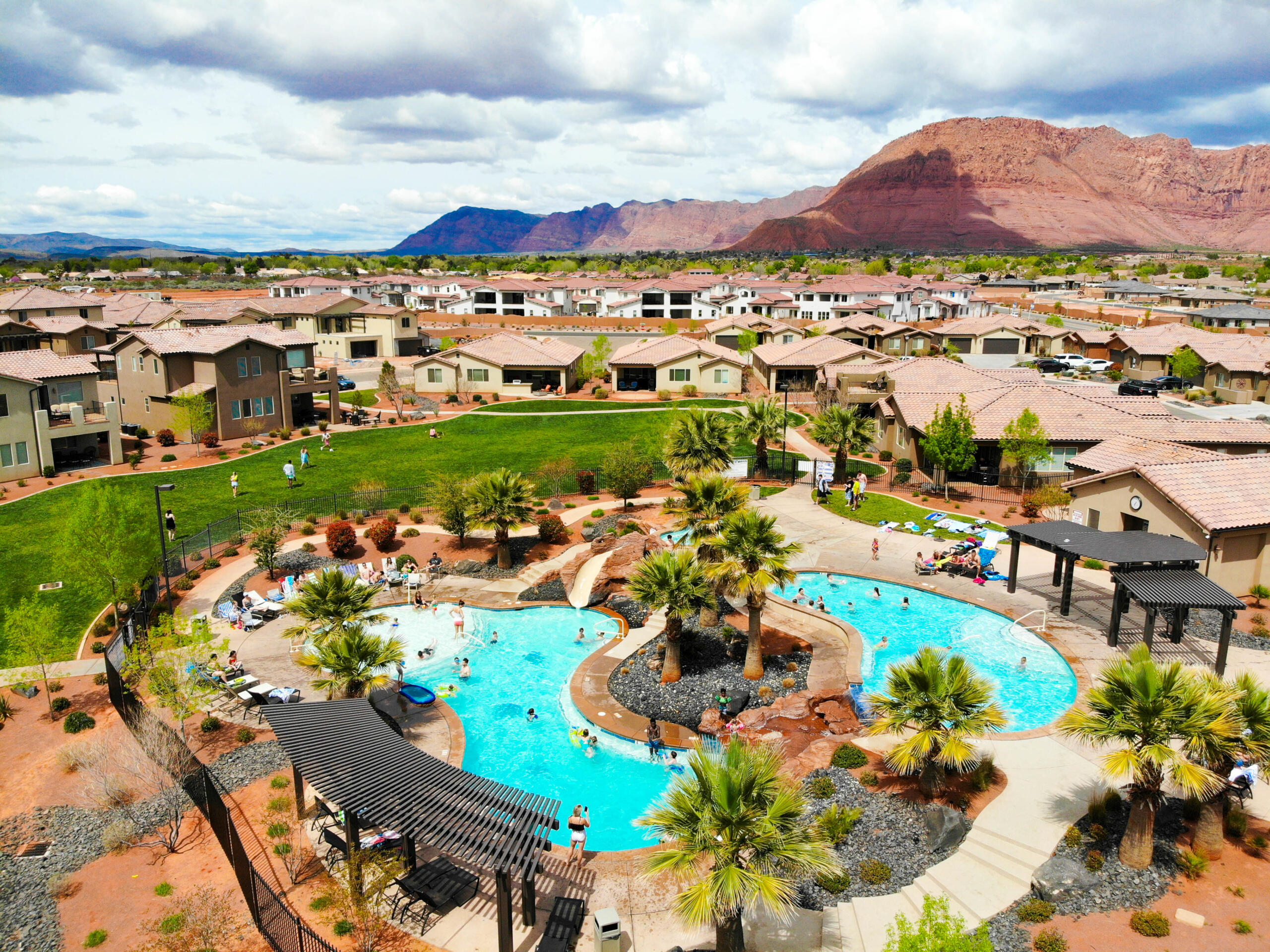 PARADISE VILLAGE AT ZION - Residential