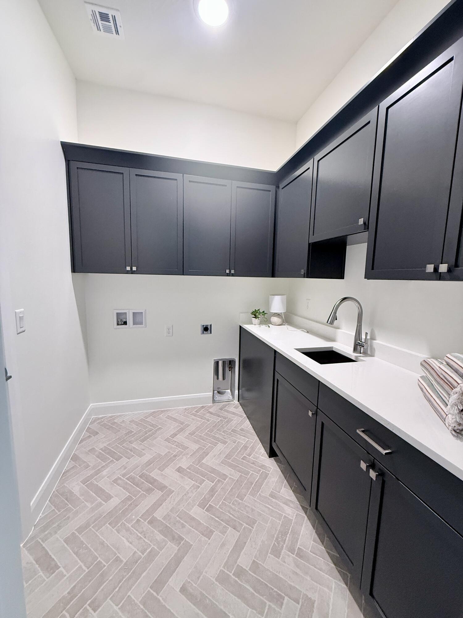 SUNIVA - Residential