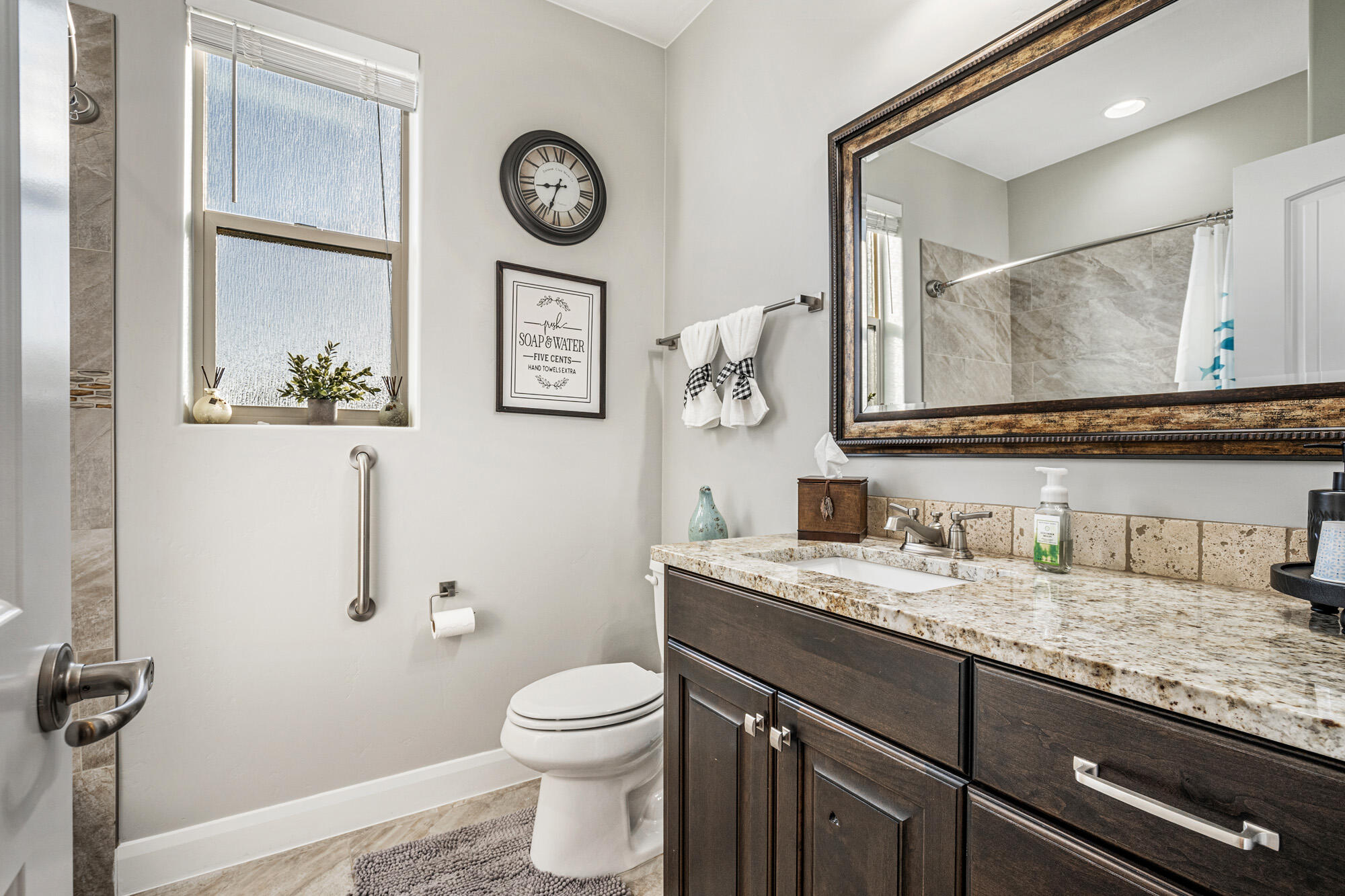 HOMESTEADS AT STUCKI FARMS - Residential