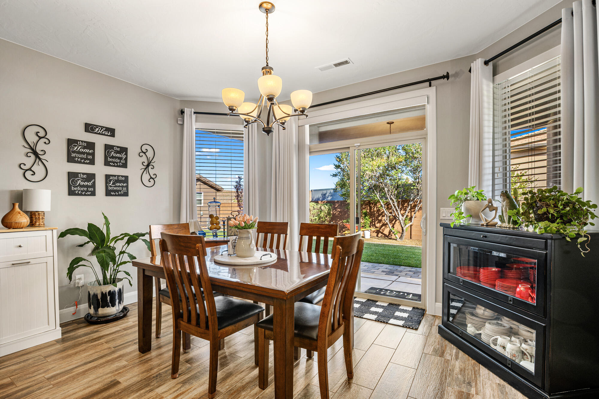 HOMESTEADS AT STUCKI FARMS - Residential