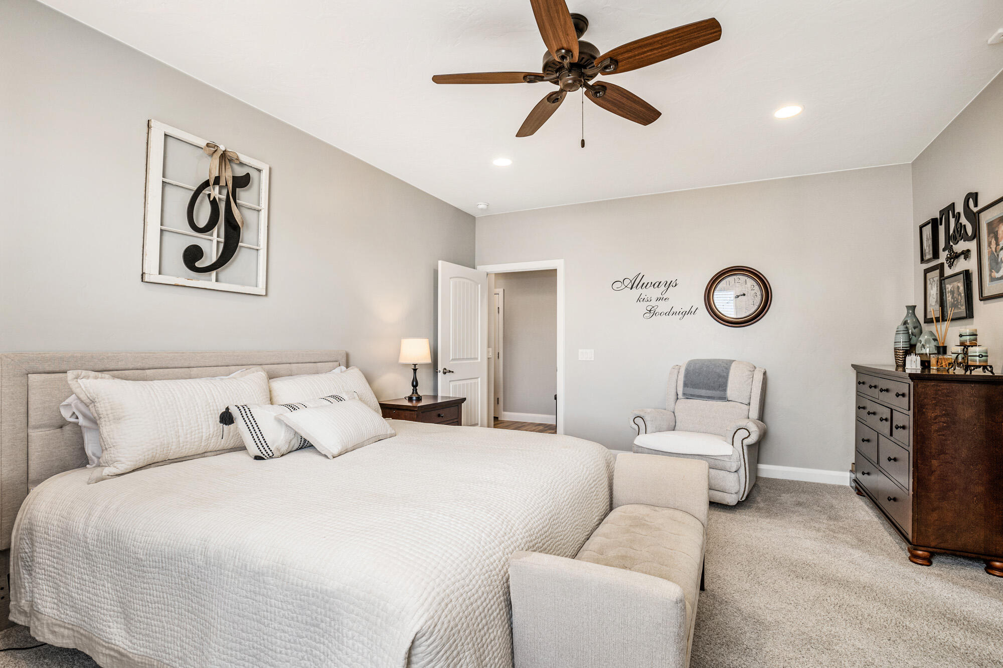 HOMESTEADS AT STUCKI FARMS - Residential