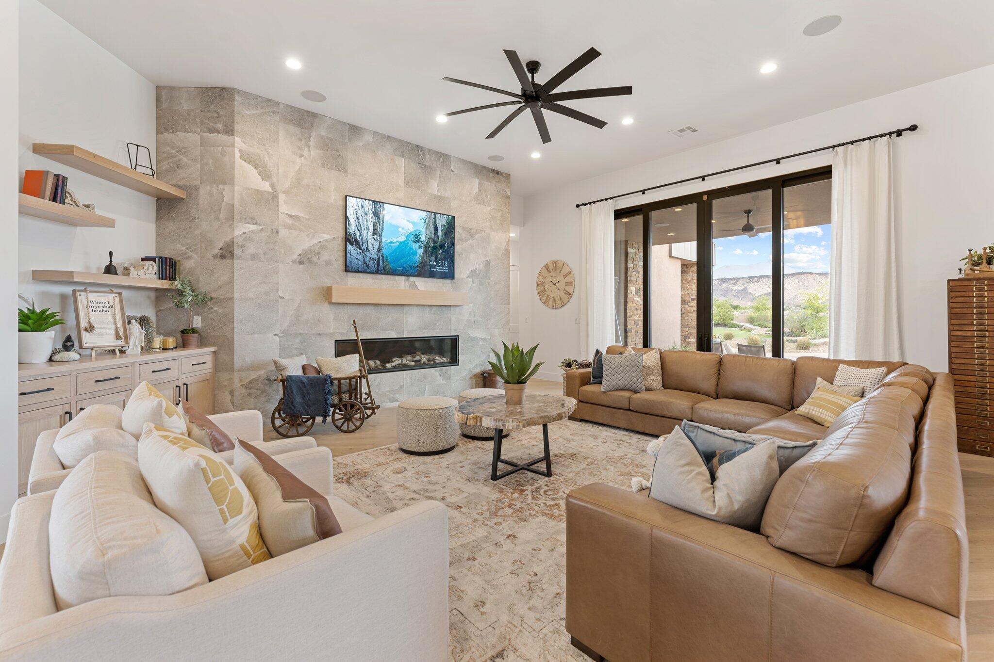 LEDGES OF ST GEORGE - Residential