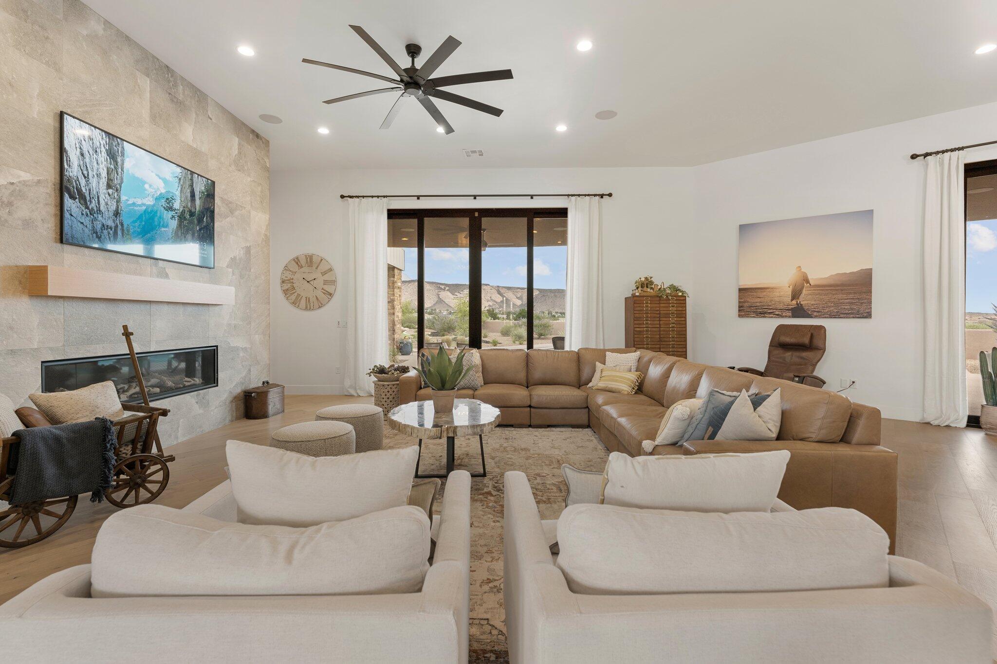 LEDGES OF ST GEORGE - Residential