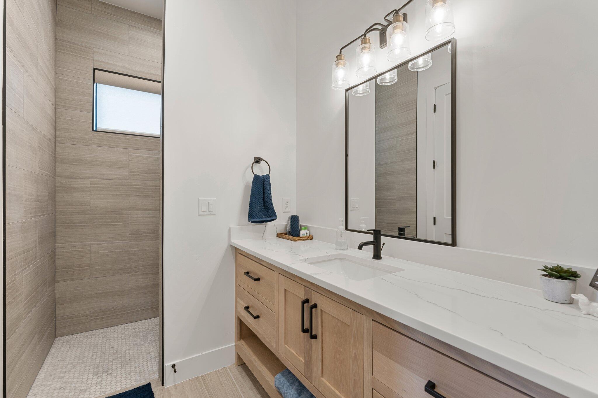 LEDGES OF ST GEORGE - Residential