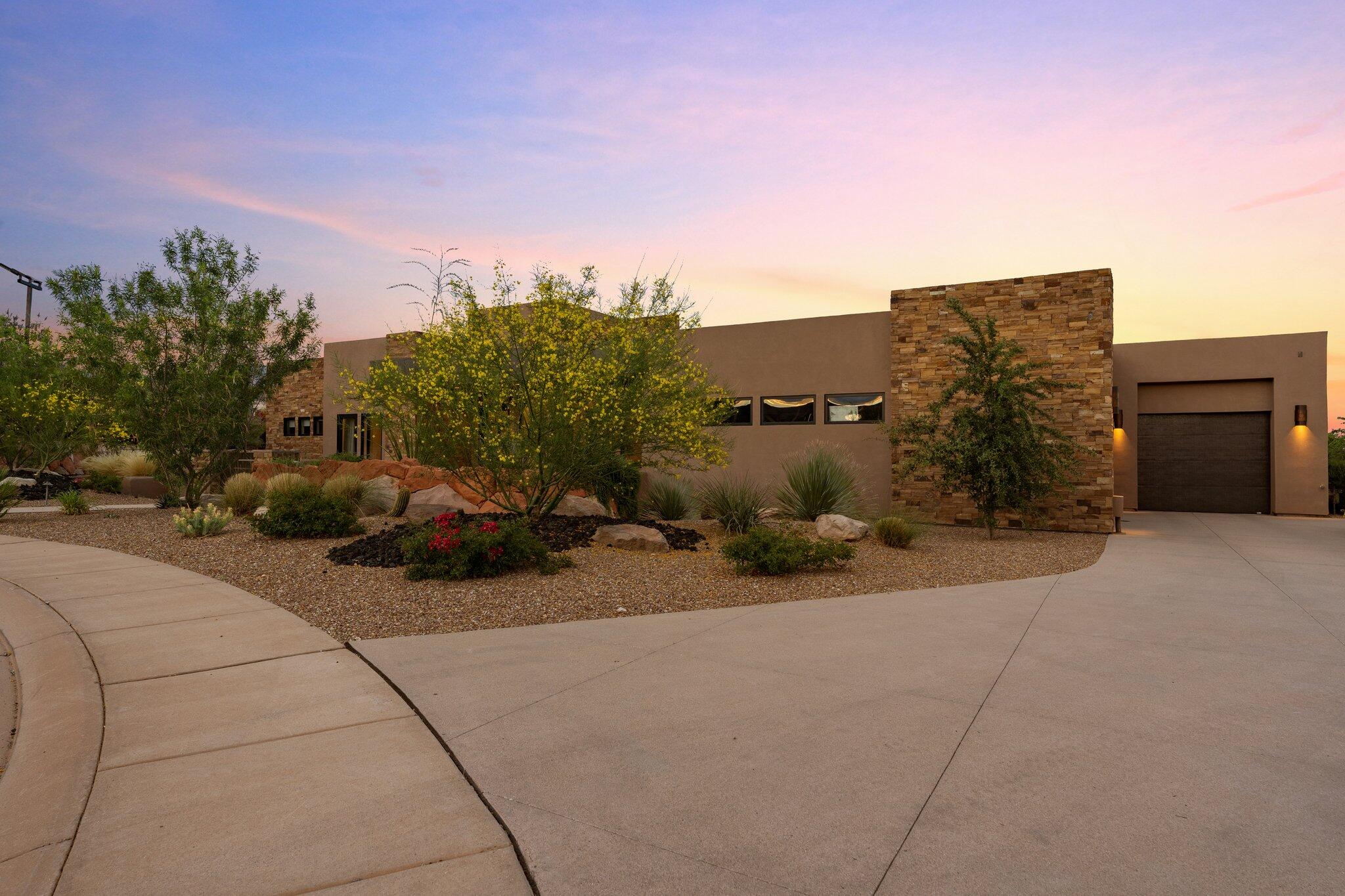 LEDGES OF ST GEORGE - Residential