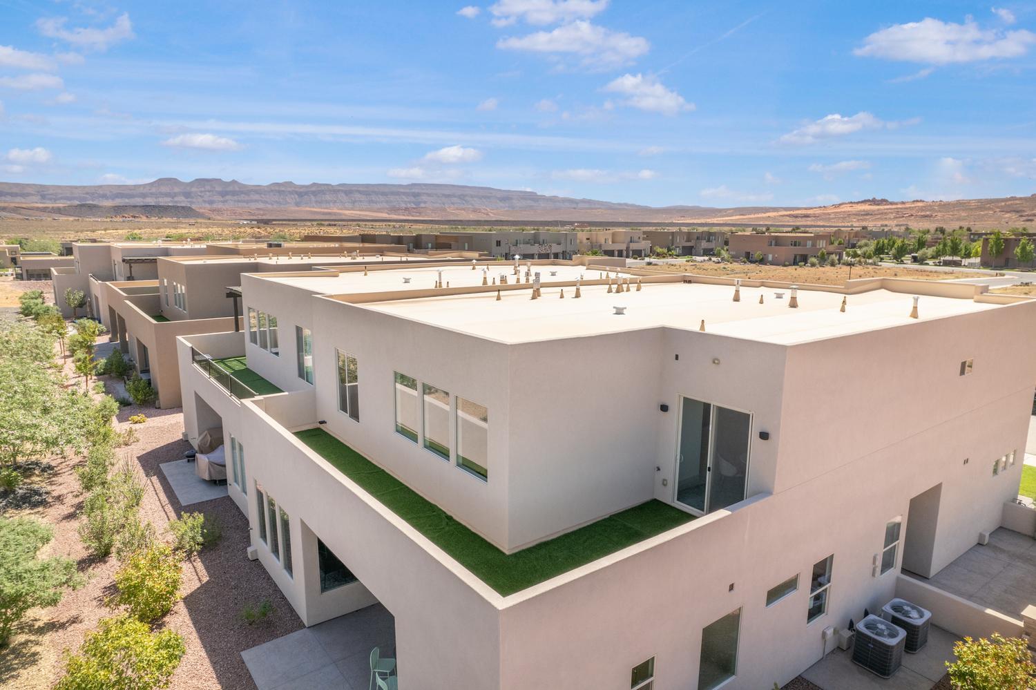 TAVA RESORT AT SAND HOLLOW - Residential