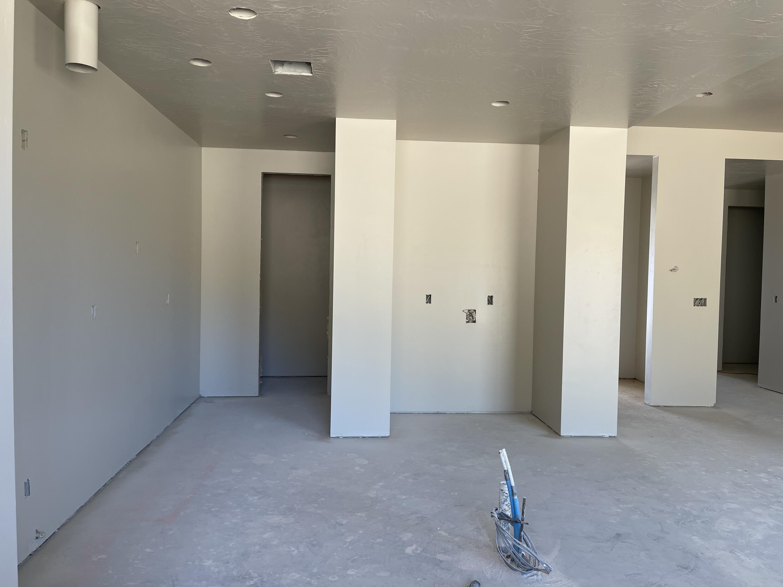 PAINTED SANDS - Residential