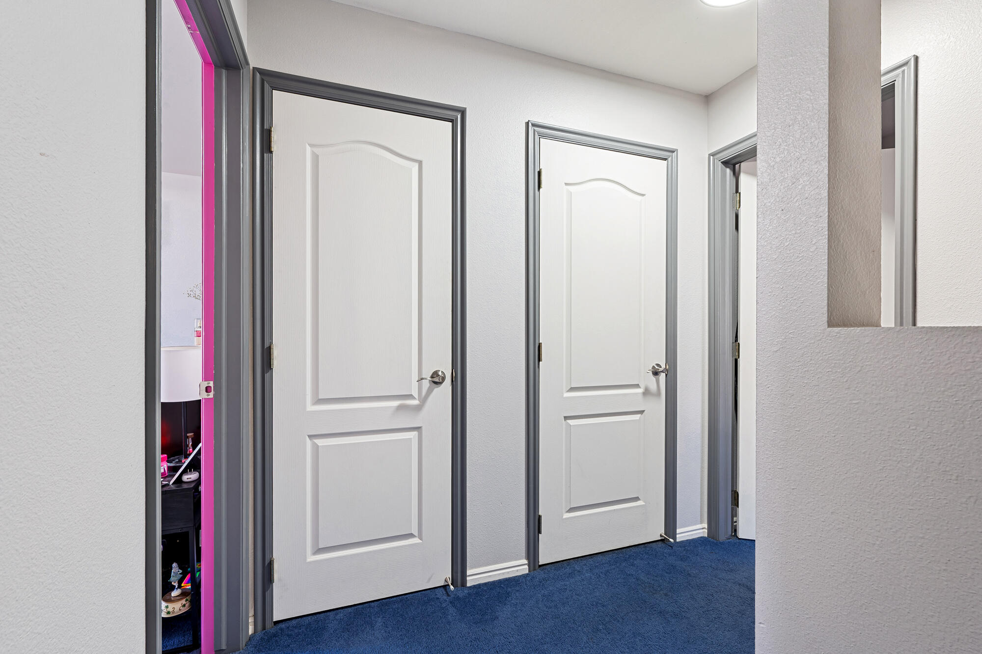 EAGLE POINTE - Residential