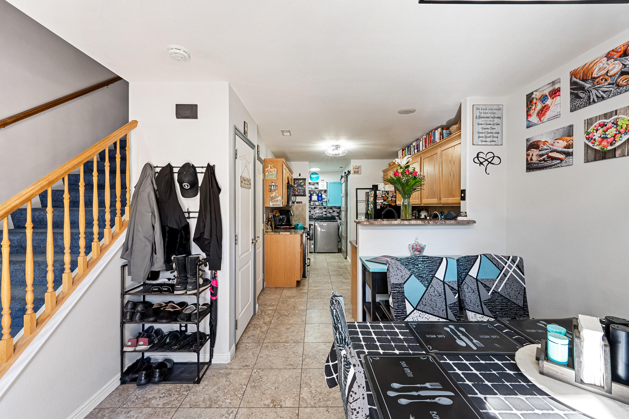 EAGLE POINTE - Residential