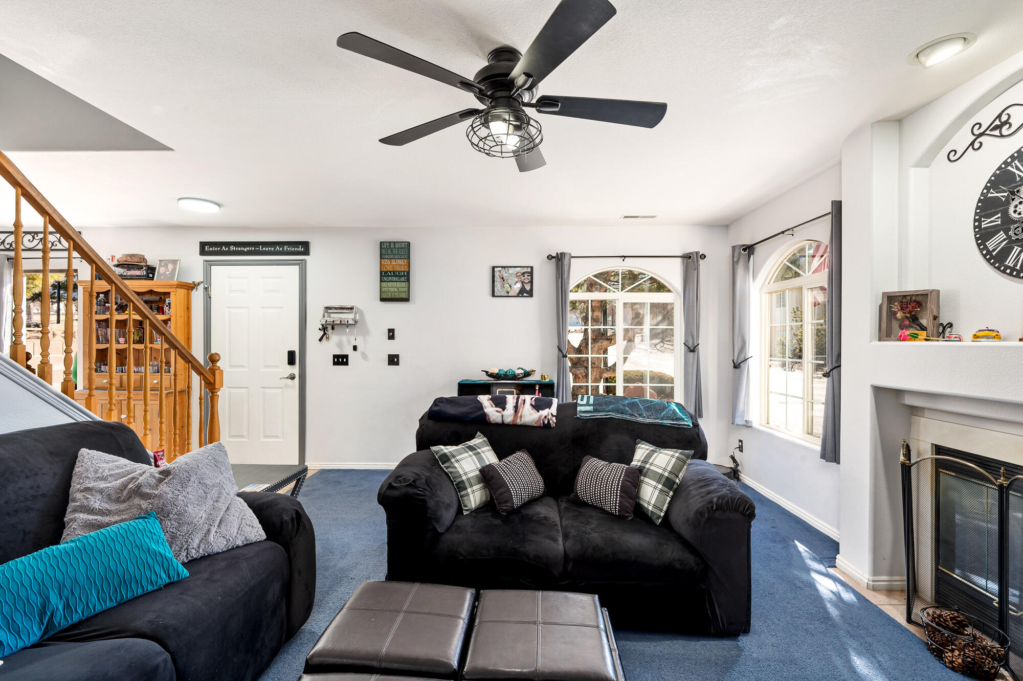 EAGLE POINTE - Residential