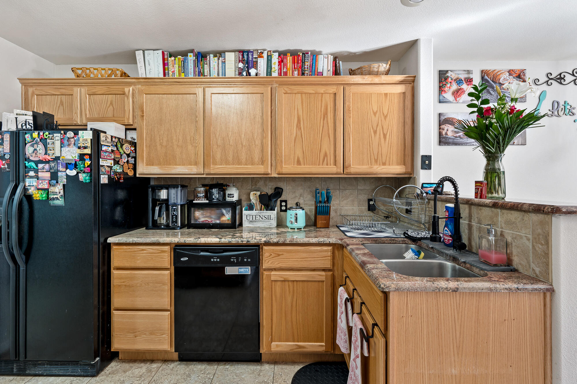 EAGLE POINTE - Residential