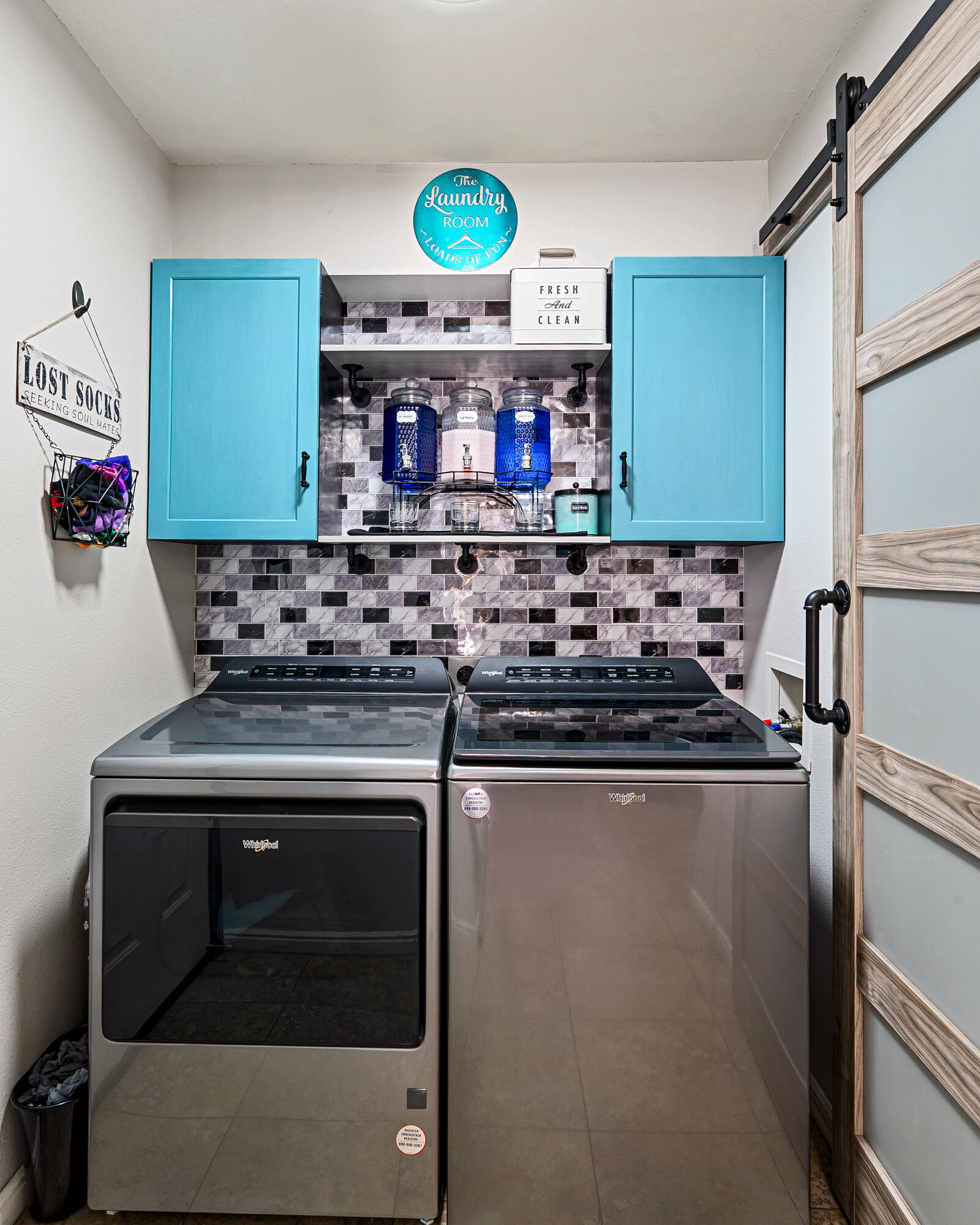 EAGLE POINTE - Residential