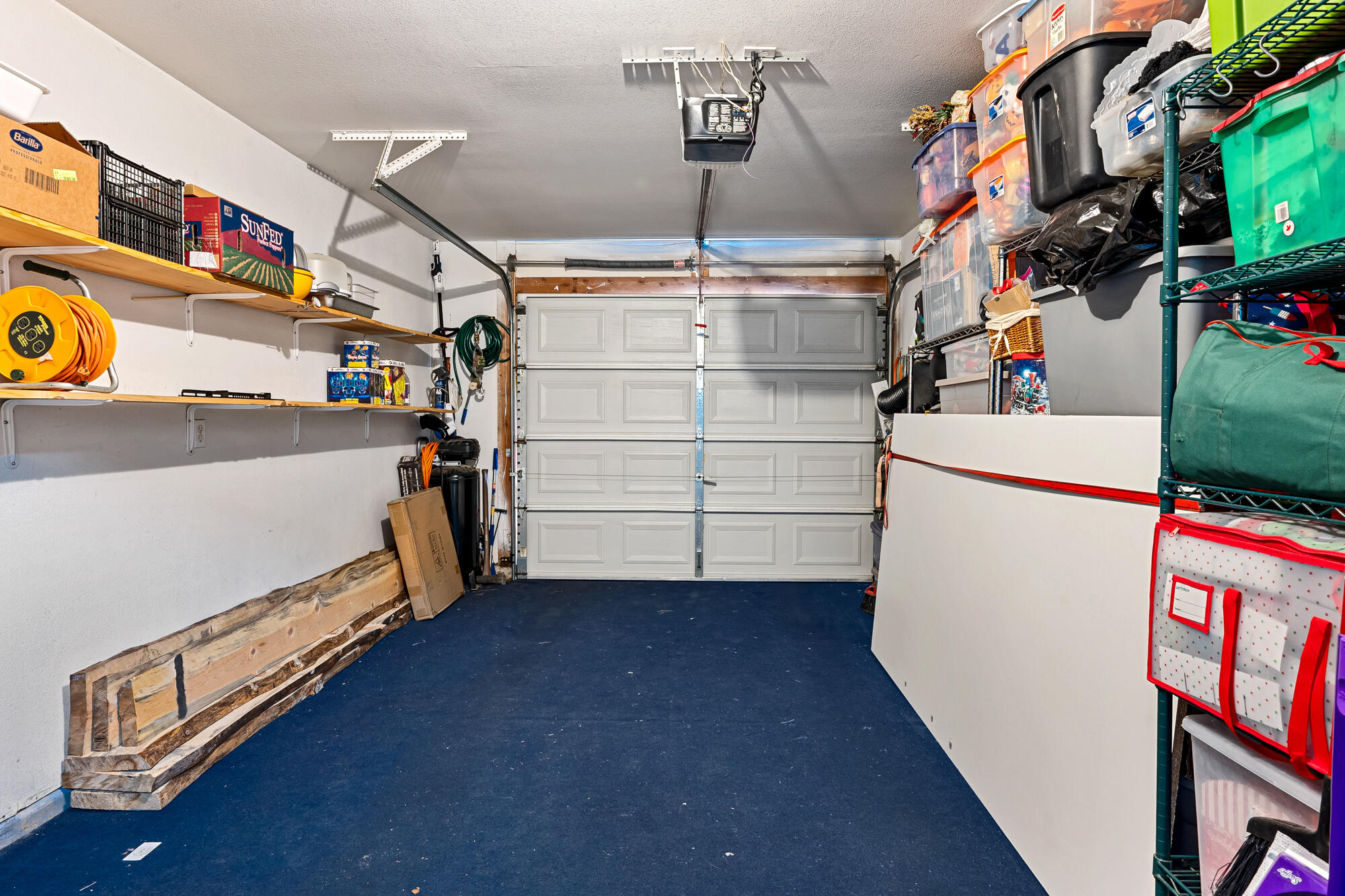 EAGLE POINTE - Residential