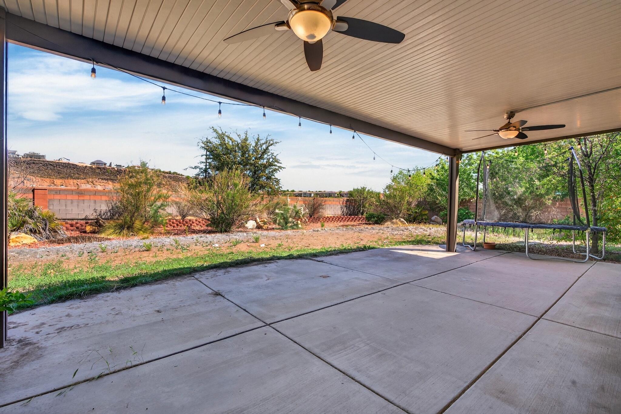 BOULDERS - Residential