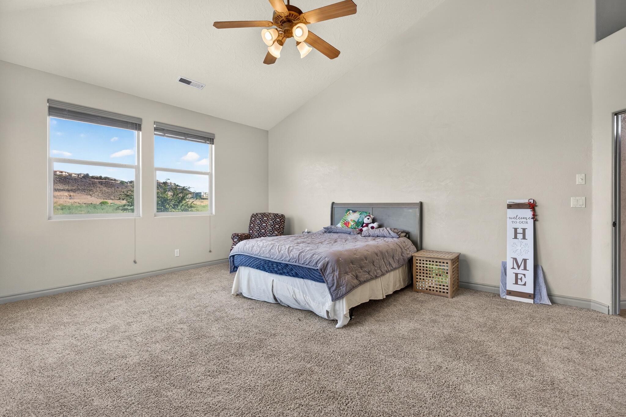 BOULDERS - Residential