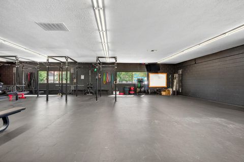 Tiny photo for 75 N 200 W, Hurricane, UT 84737 (MLS # 26-271901)