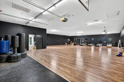 Tiny photo for 75 N 200 W, Hurricane, UT 84737 (MLS # 26-271901)