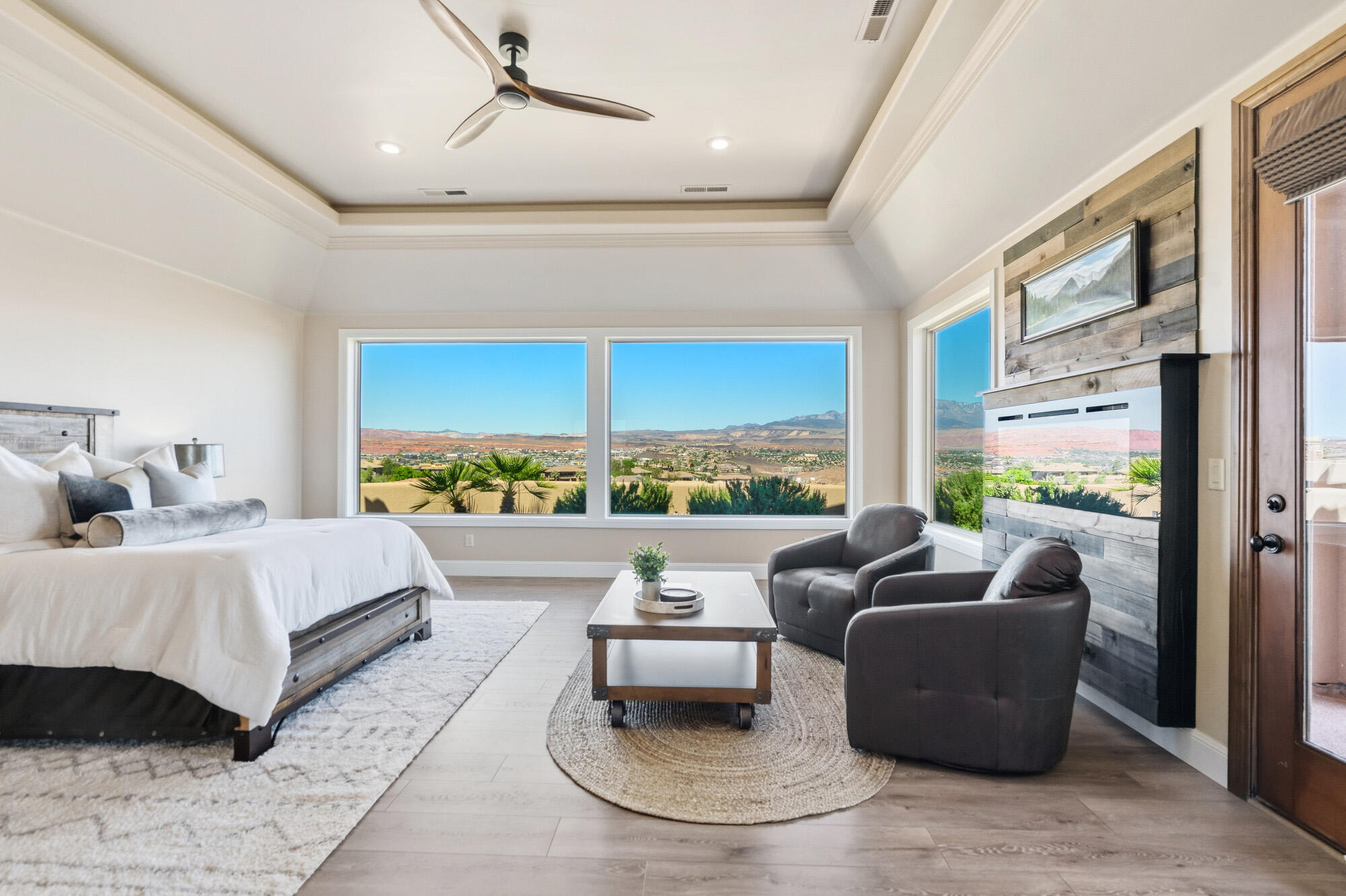 STONE CLIFF - Residential