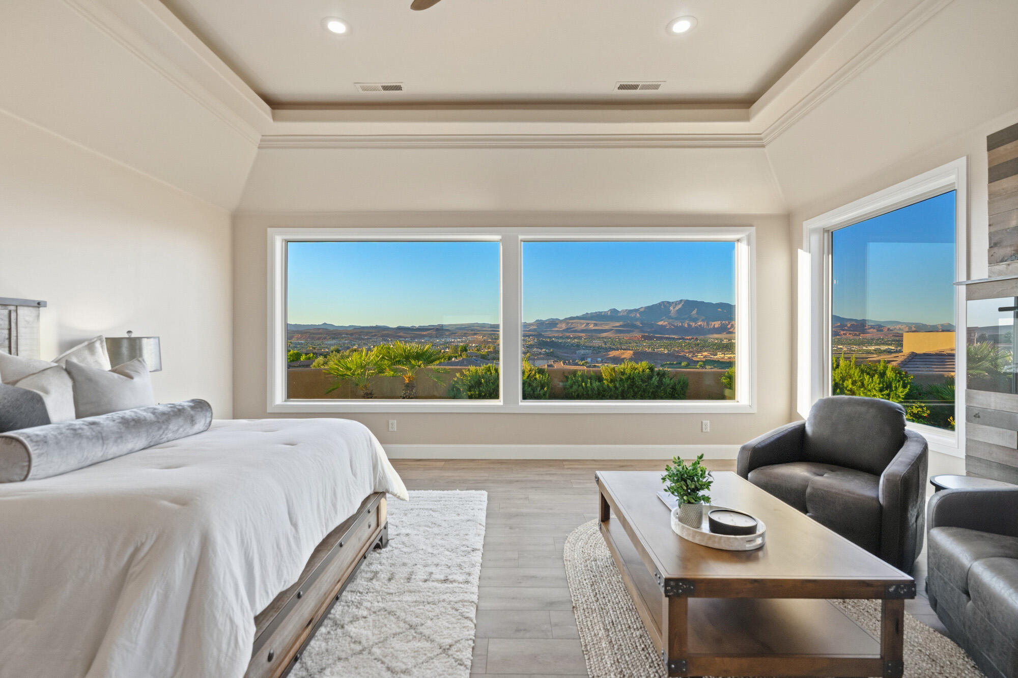 STONE CLIFF - Residential