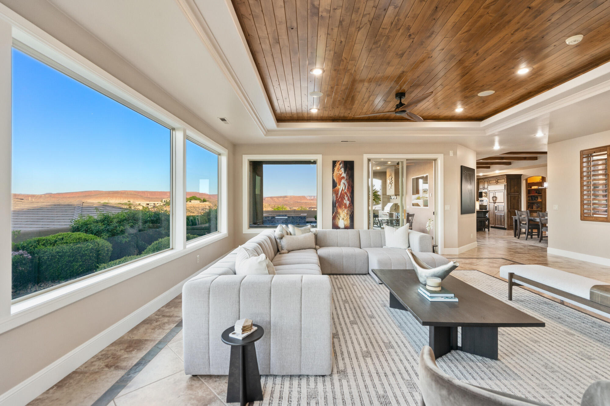 STONE CLIFF - Residential