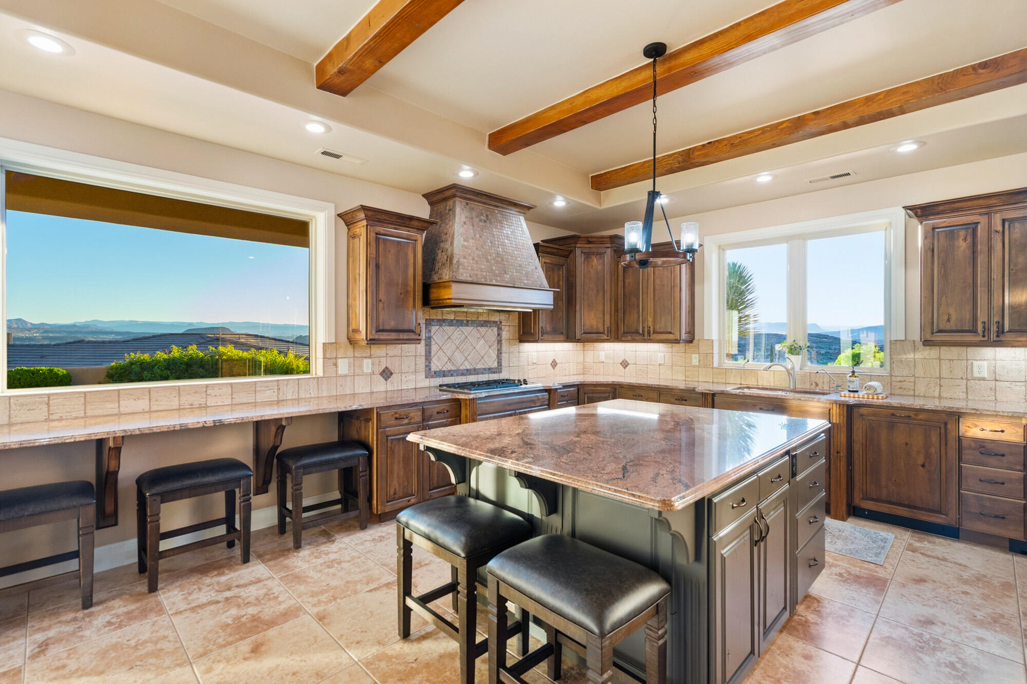 STONE CLIFF - Residential