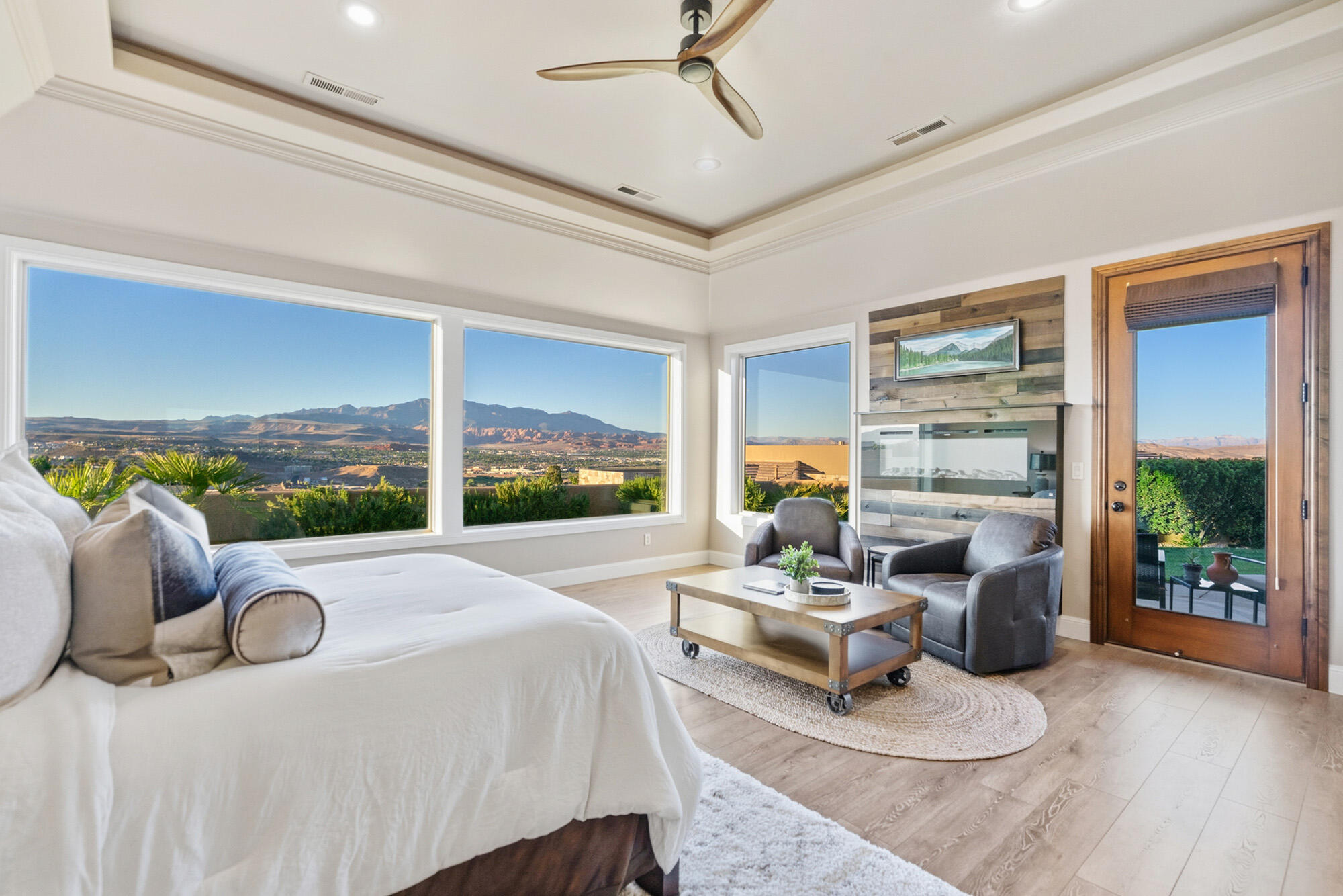 STONE CLIFF - Residential