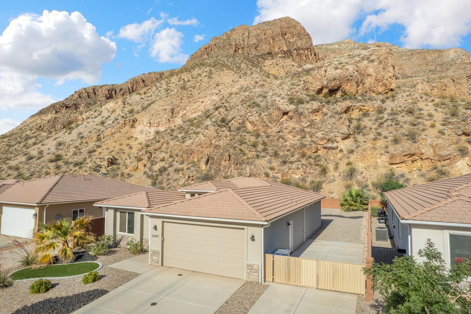 FROG HOLLOW - Residential