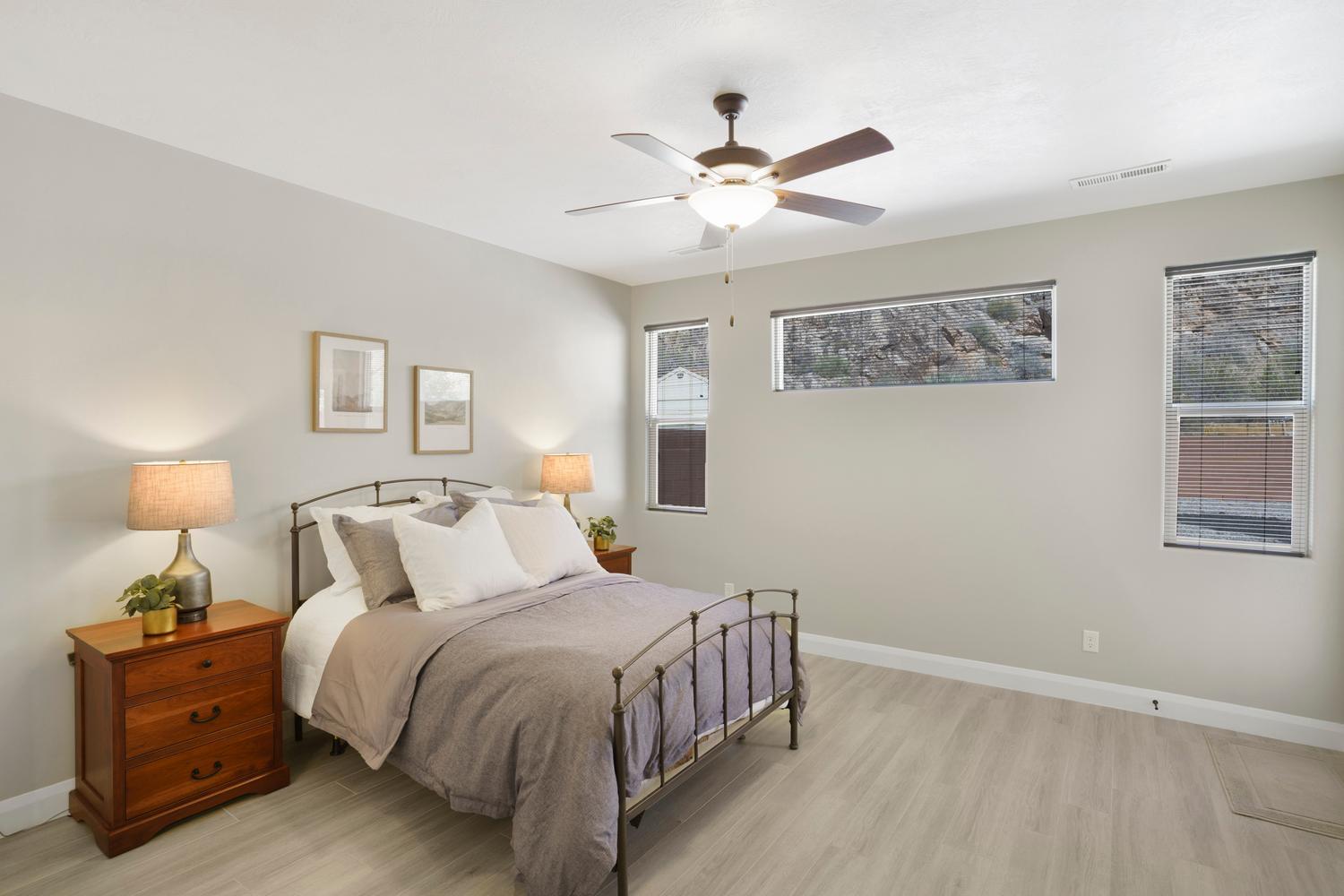 FROG HOLLOW - Residential