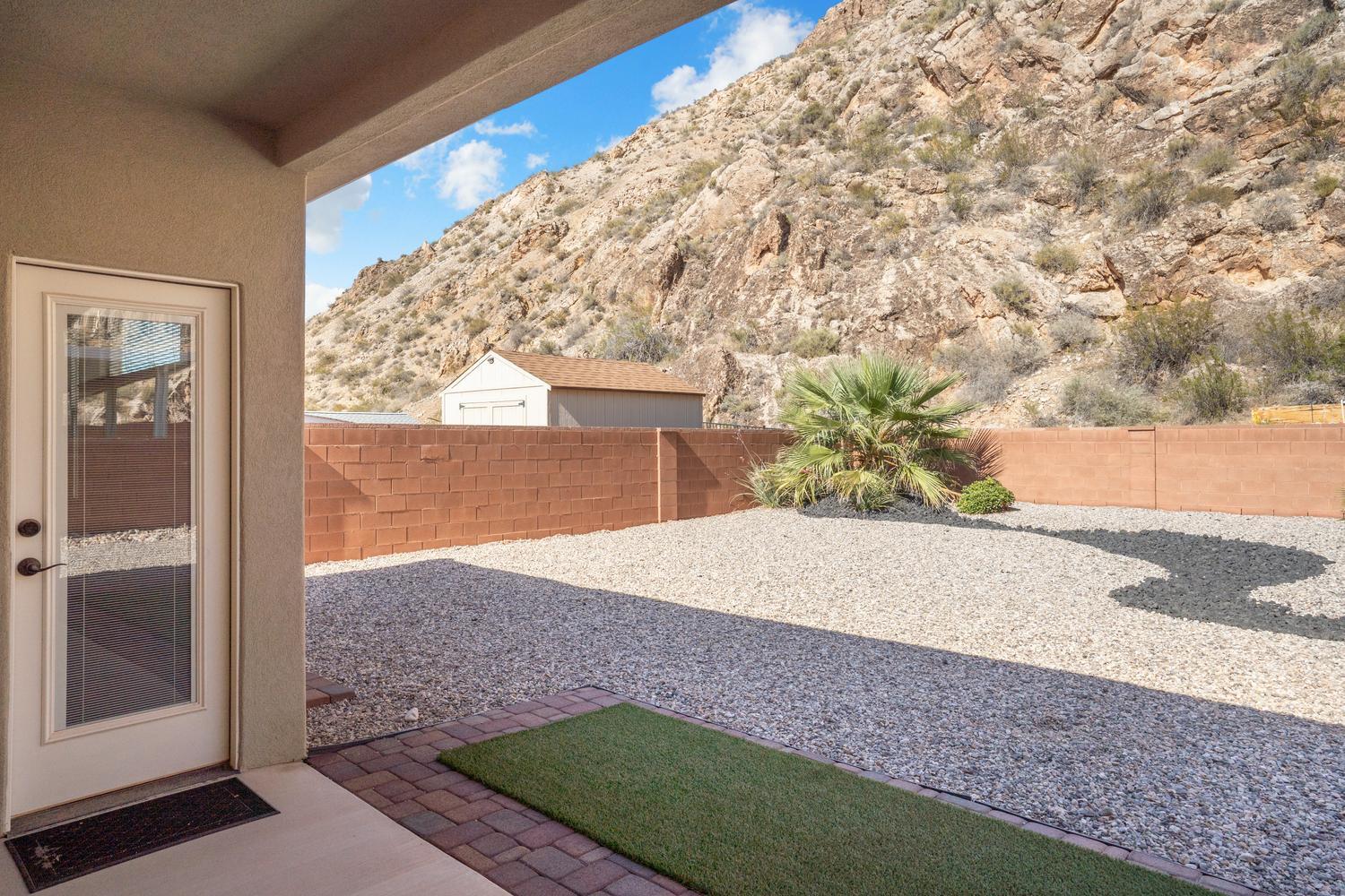 FROG HOLLOW - Residential