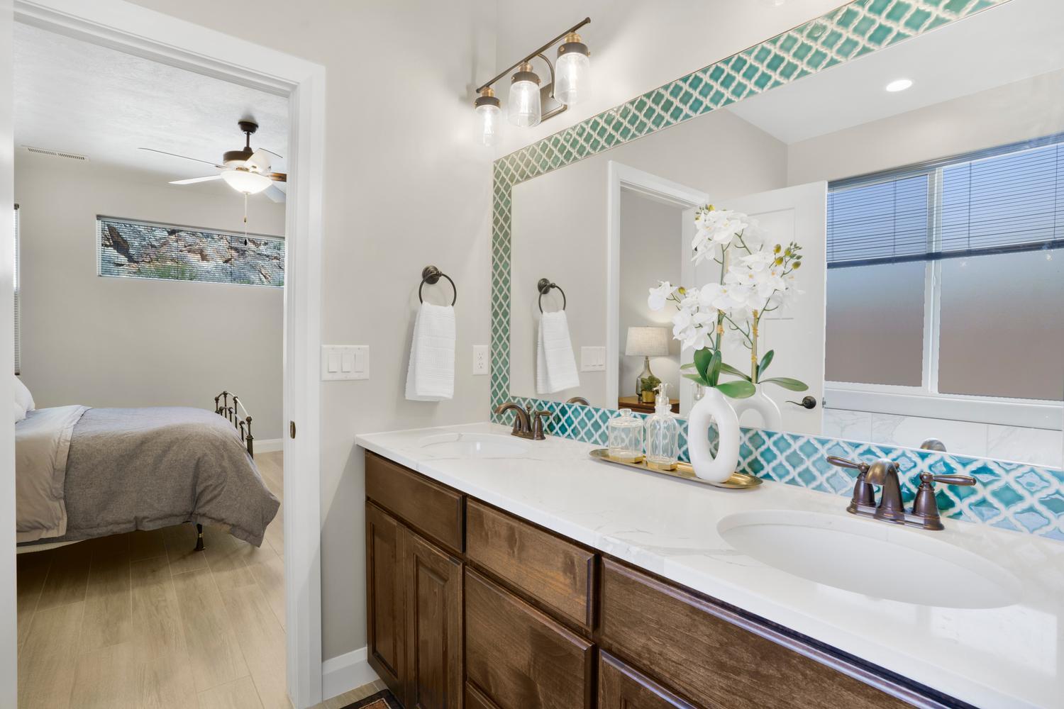 FROG HOLLOW - Residential