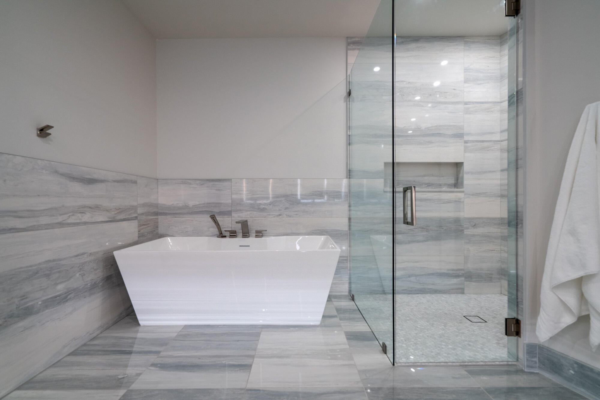 CLIFF VIEW EST AT COPPER ROCK - Residential