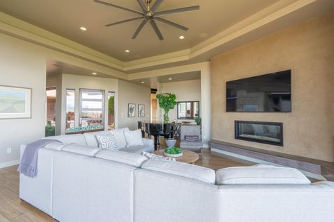 Tiny photo for 2331 W Entrada Trail #59, Saint George, UT 84770 (MLS # 25-265883)