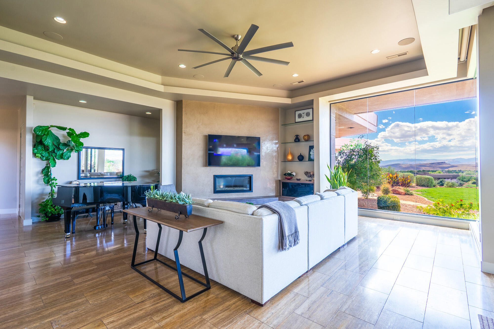 KACHINA SPRINGS EAST - Residential