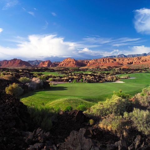 Tiny photo for 2331 W Entrada Trail #59, Saint George, UT 84770 (MLS # 25-265883)