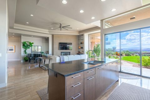 Tiny photo for 2331 W Entrada Trail #59, Saint George, UT 84770 (MLS # 25-265883)
