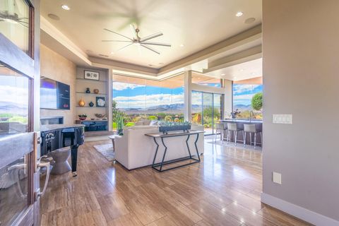 Tiny photo for 2331 W Entrada Trail #59, Saint George, UT 84770 (MLS # 25-265883)