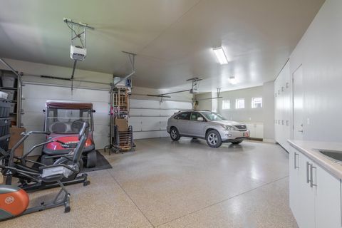 Tiny photo for 2331 W Entrada Trail #59, Saint George, UT 84770 (MLS # 25-265883)