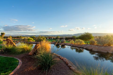 Tiny photo for 2331 W Entrada Trail #59, Saint George, UT 84770 (MLS # 25-265883)