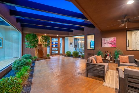 Tiny photo for 2331 W Entrada Trail #59, Saint George, UT 84770 (MLS # 25-265883)