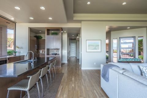 Tiny photo for 2331 W Entrada Trail #59, Saint George, UT 84770 (MLS # 25-265883)