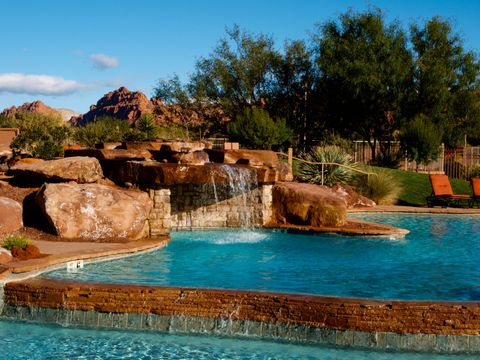 Tiny photo for 2331 W Entrada Trail #59, Saint George, UT 84770 (MLS # 25-265883)