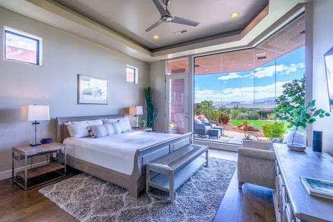 Tiny photo for 2331 W Entrada Trail #59, Saint George, UT 84770 (MLS # 25-265883)
