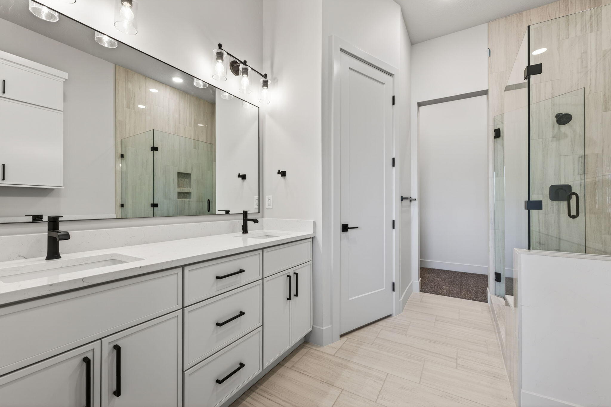 SIENNA PARK CONDOS - Residential