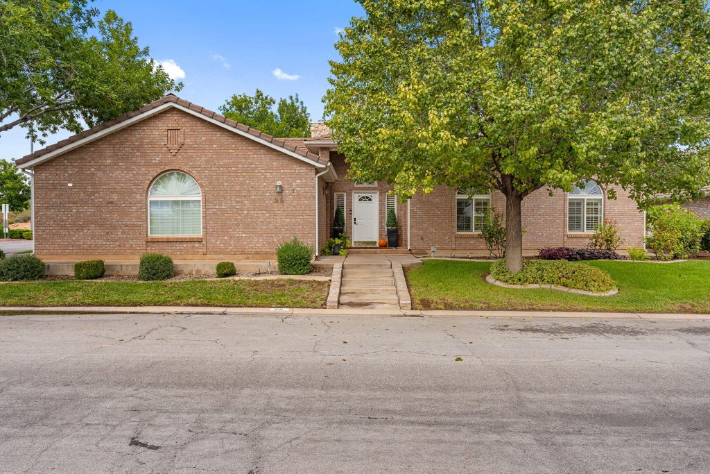 Photo of 805 S River RD # 35, Saint George, UT 84790 (MLS # 26-277126)