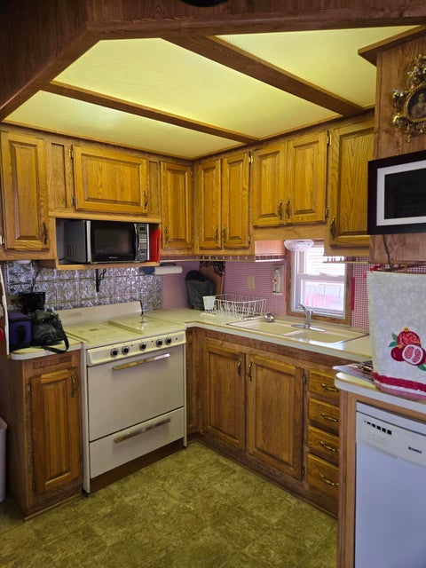 Tiny photo for 448 E Telegraph ST 14 #14, Washington, UT 84780 (MLS # 26-276993)
